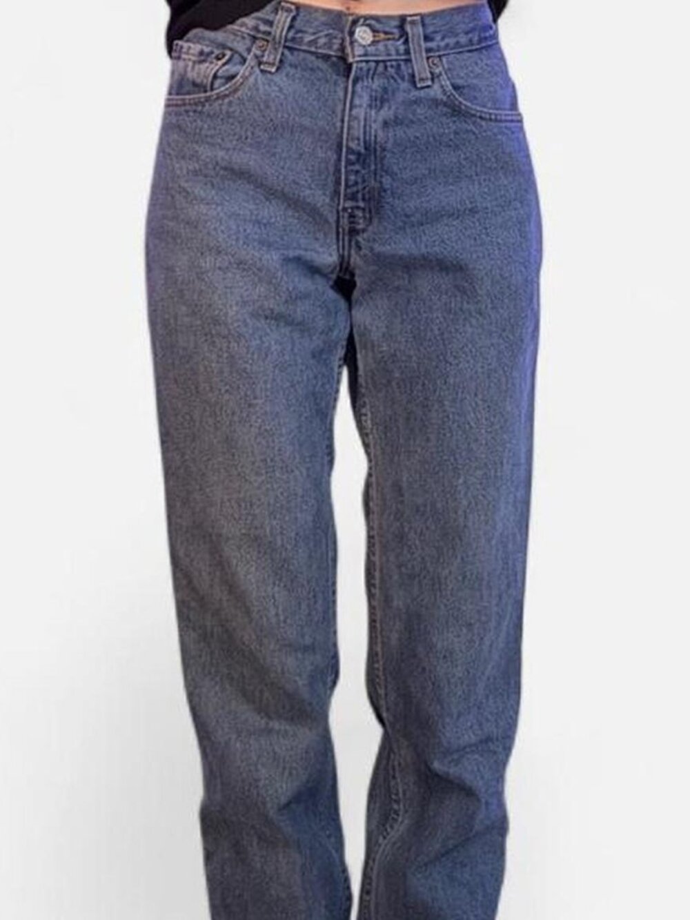 Light Wash Levi 550 Jeans, Size 3 (Long Length)